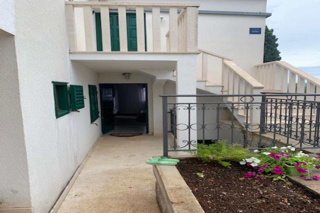 Holiday Apartments Lucic - Feels Like Home, Away From Home Ražanj Extérieur photo