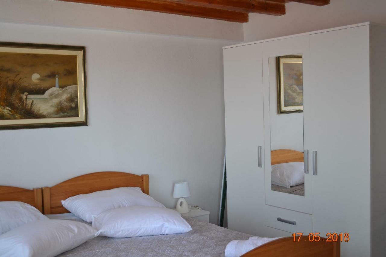 Holiday Apartments Lucic - Feels Like Home, Away From Home Ražanj Extérieur photo