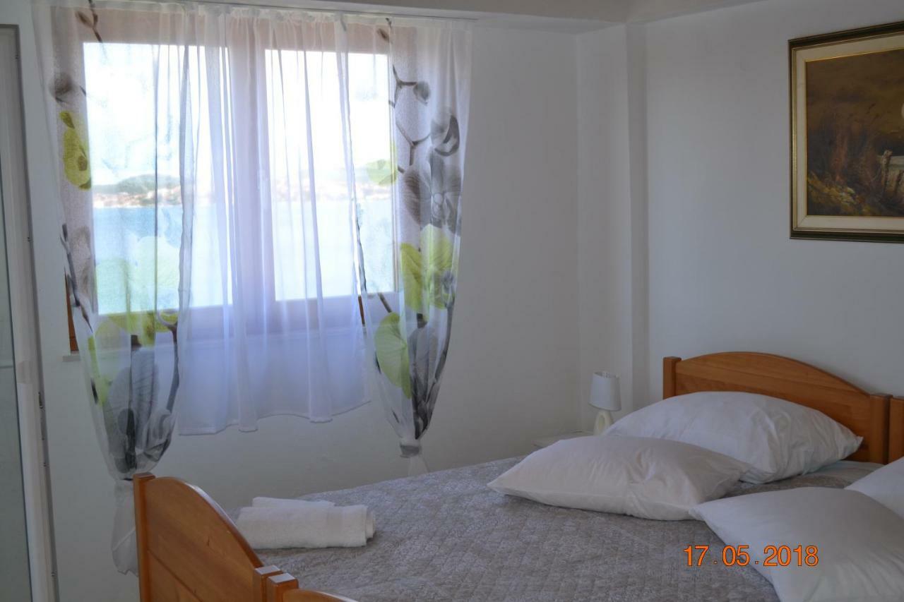 Holiday Apartments Lucic - Feels Like Home, Away From Home Ražanj Extérieur photo