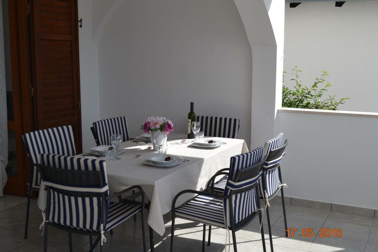 Holiday Apartments Lucic - Feels Like Home, Away From Home Ražanj Extérieur photo