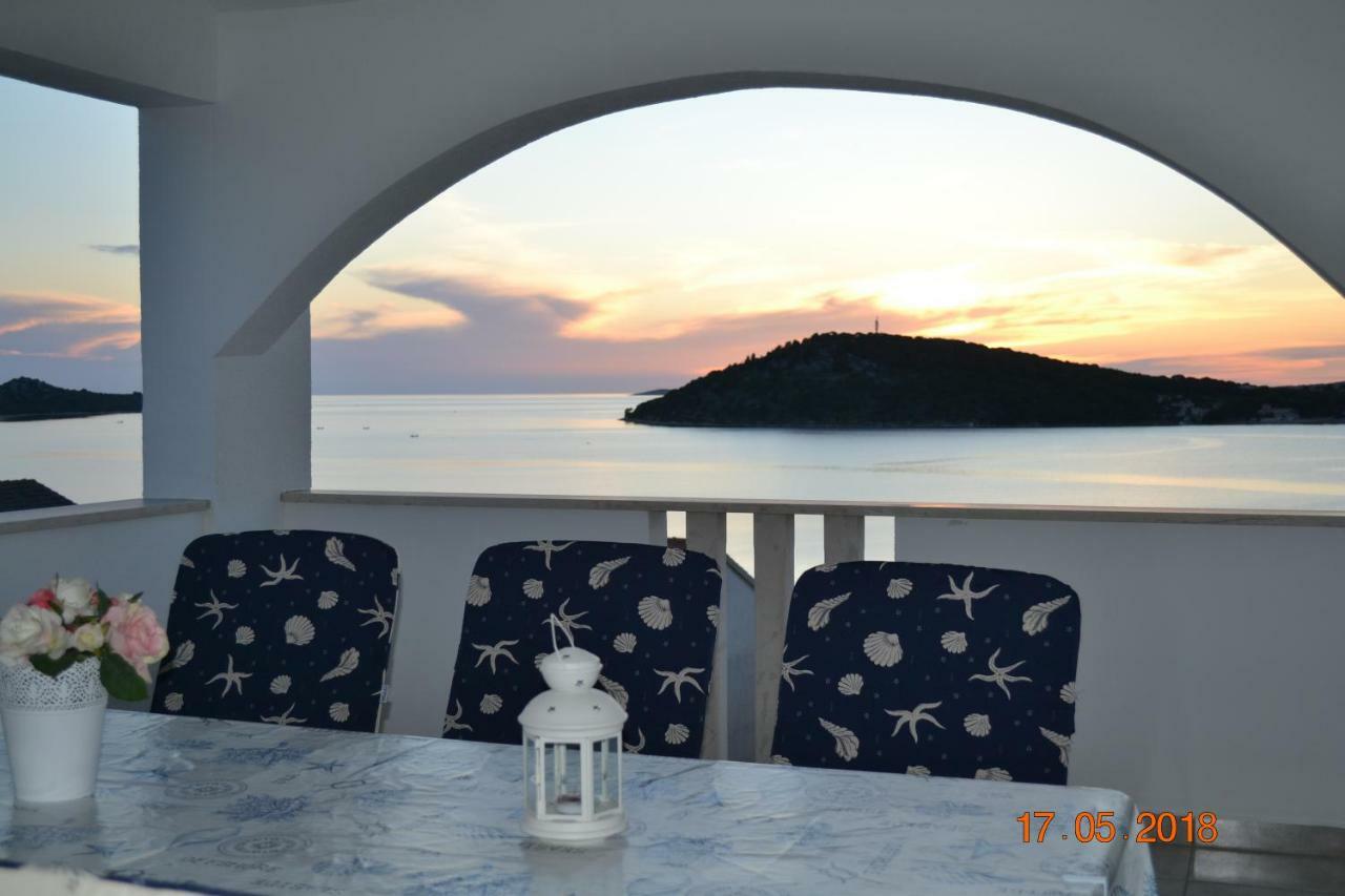 Holiday Apartments Lucic - Feels Like Home, Away From Home Ražanj Extérieur photo