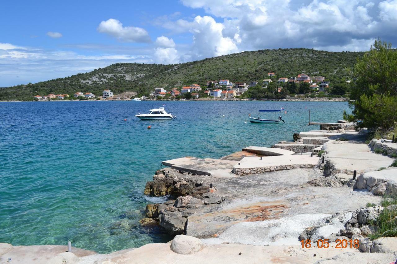 Holiday Apartments Lucic - Feels Like Home, Away From Home Ražanj Extérieur photo
